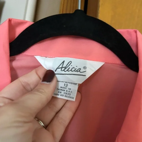 Vintage 80s Pink Girlie Button Up Blouse - Picture 3 of 7